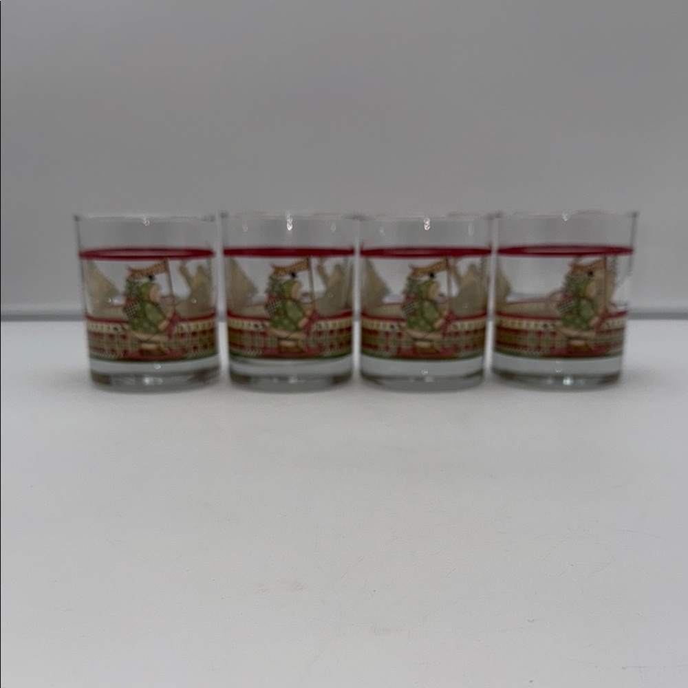 Anchor Hocking Debbie Mumm Christmas Glasses  set of 4 2000